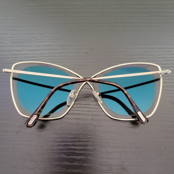 Tom Ford Pale Gold Tone/ Brown Gradient TF605 India 02 Butterfly Sunglasses main image 8
